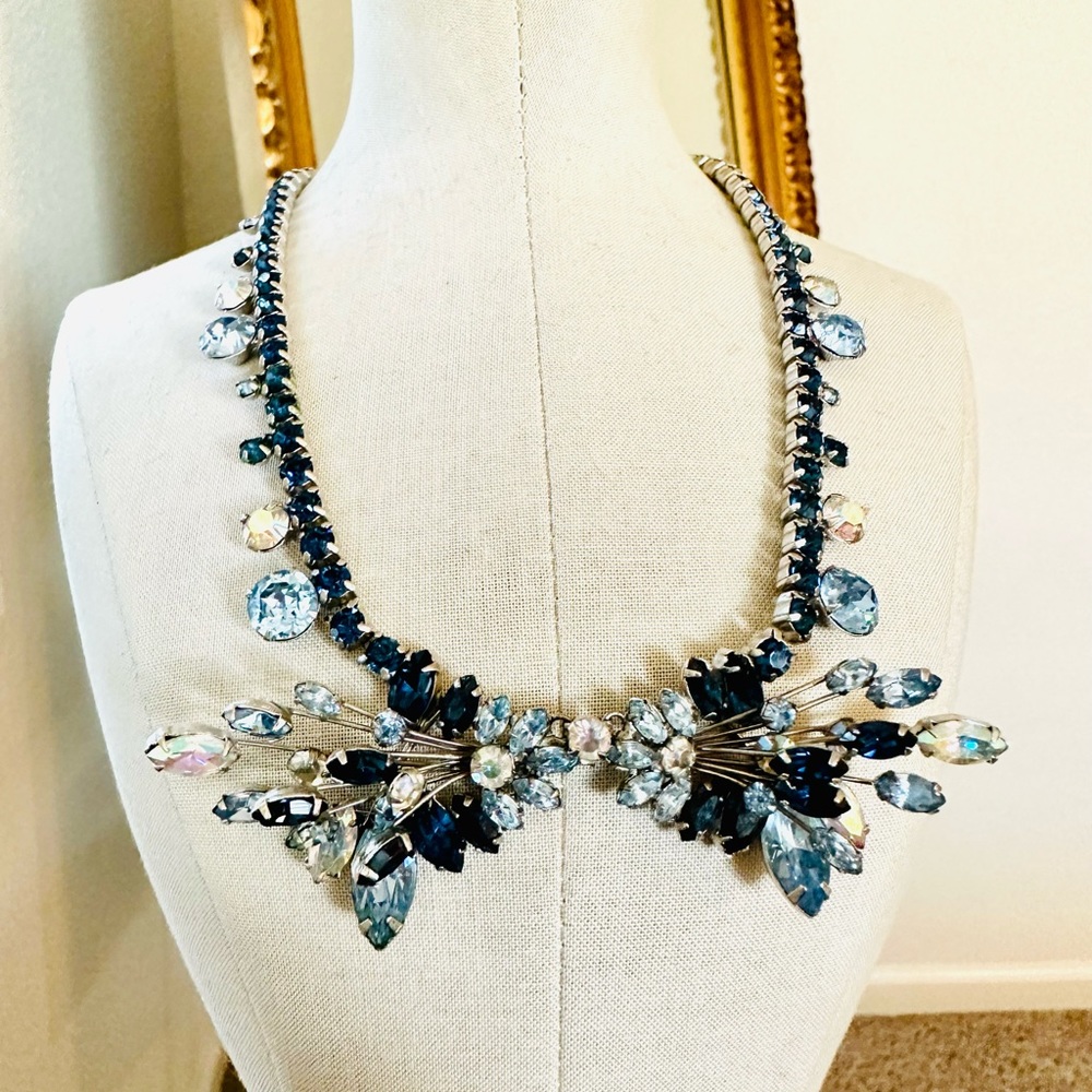 🔥 RARE Vintage Blue Rhinestone MARVELLA Necklace